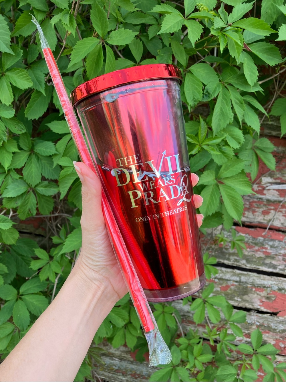 Very Rare The Devil Wears Prada 2 Red Promotional Tumbler w/ Straw